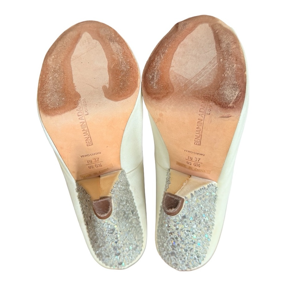 Benjamin Adams London Ivory Size 36.5M - Picture 8 of 10